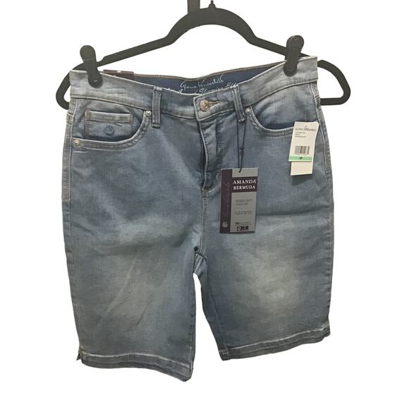 NWT Gloria Vanderbilt Petite Classic Amanda Bermuda Shorts - Size 8P - Picture 2 of 7